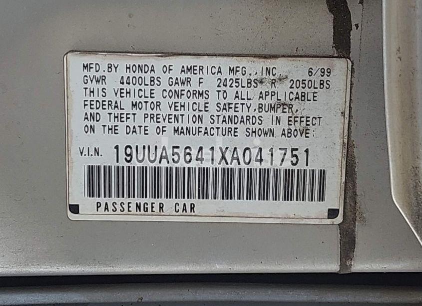 Photo 9 of 1999 Acura Tl 3.2 (VIN 19UUA5641XA041751)