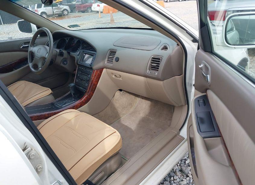 Photo 5 of 1999 Acura Tl 3.2 (VIN 19UUA5658XA049578)