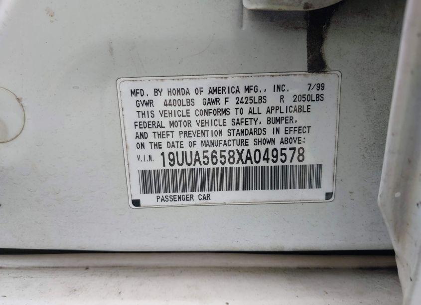 Photo 9 of 1999 Acura Tl 3.2 (VIN 19UUA5658XA049578)