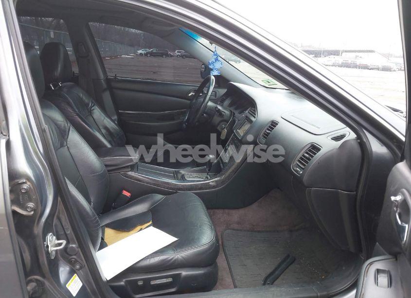 Photo 5 of 2003 Acura Tl 3.2 TYPE S (VIN 19UUA56913A079325)
