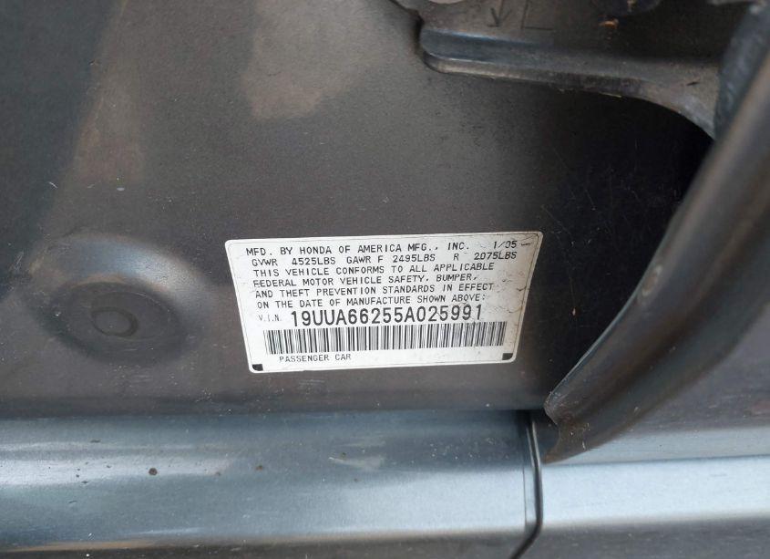 Photo 9 of 2005 Acura Tl (VIN 19UUA66255A025991)