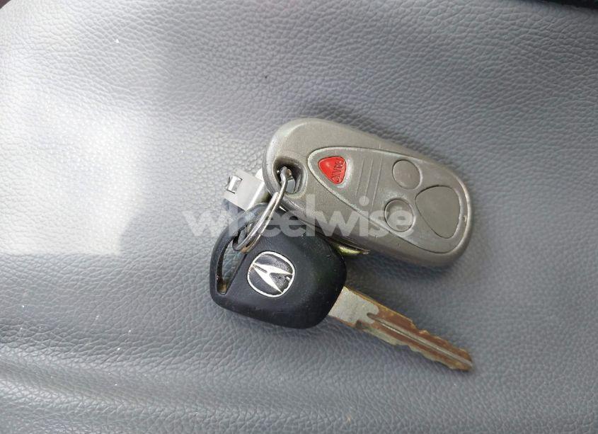 Photo 11 of 2005 Acura Tl N/A (VIN 19UUA662X5A065161)
