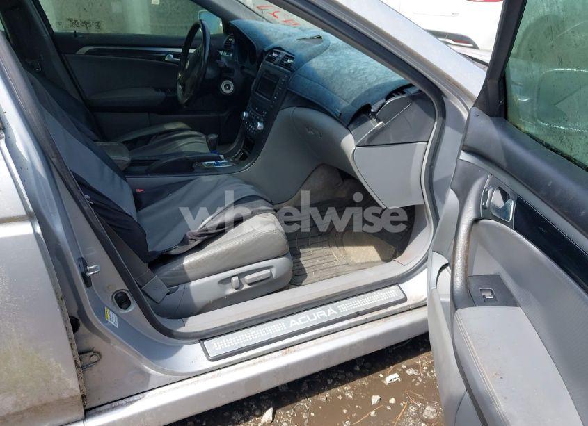 Photo 5 of 2005 Acura Tl N/A (VIN 19UUA662X5A065161)