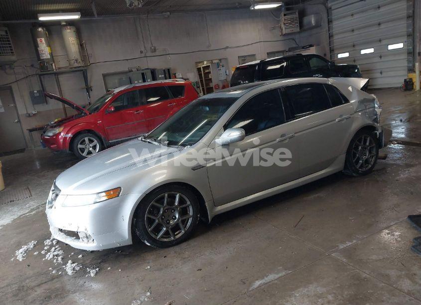 Photo 2 of 2008 Acura Tl TYPE S (VIN 19UUA76508A000498)