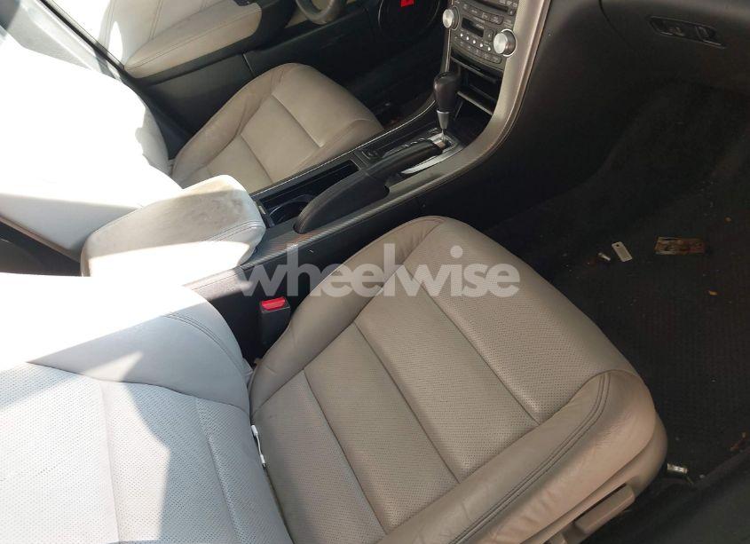 Photo 5 of 2007 Acura Tl TYPE S (VIN 19UUA76517A047134)
