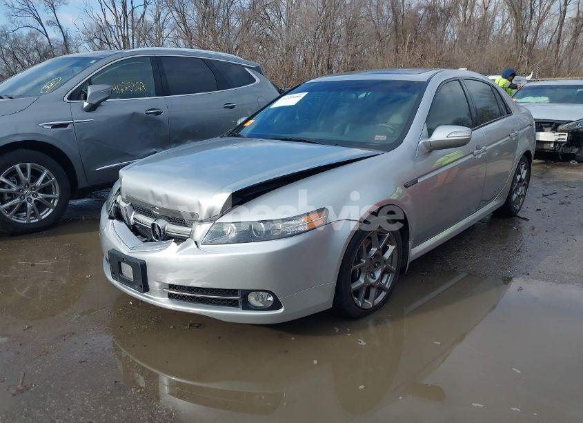 Photo 2 of 2007 Acura Tl TYPE S (VIN 19UUA76597A016651)