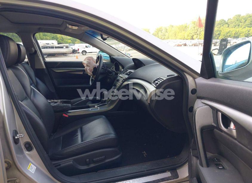 Photo 5 of 2009 Acura Tl 3.5 (A5) (VIN 19UUA86269A018825)