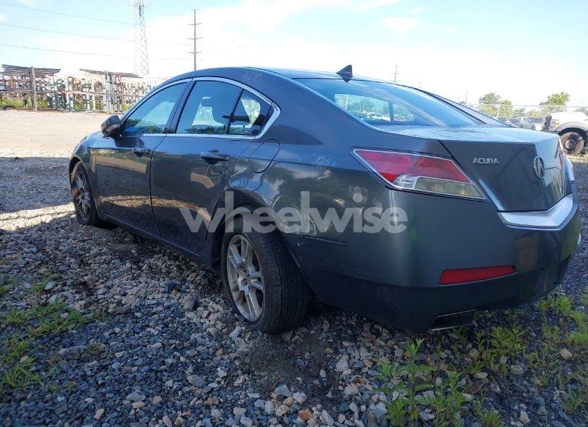 Photo 3 of 2009 Acura Tl 3.5 (VIN 19UUA862X9A000103)