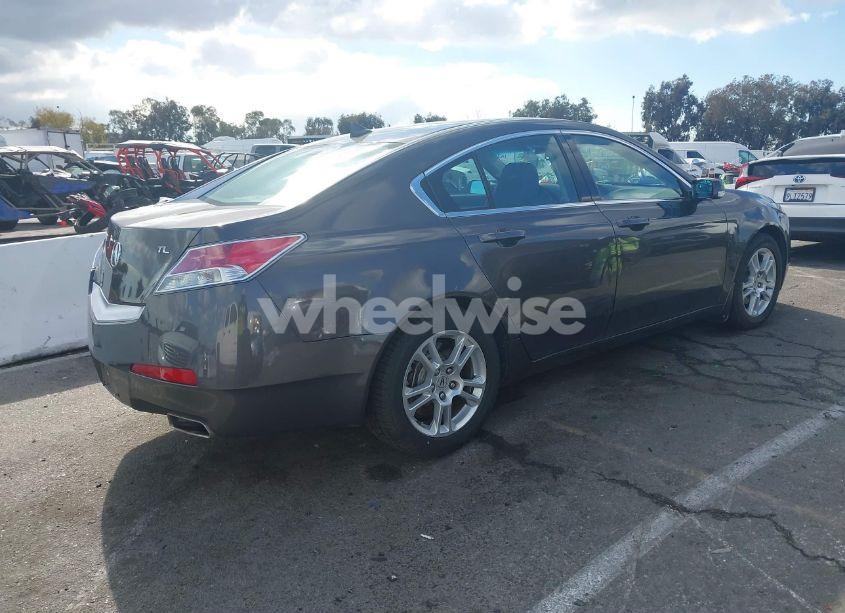 Photo 4 of 2009 Acura Tl 3.5 (VIN 19UUA862X9A001624)