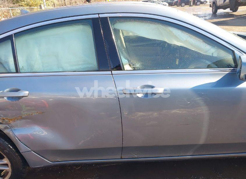 Photo 13 of 2010 Acura Tl 3.5 (VIN 19UUA8F20AA003919)