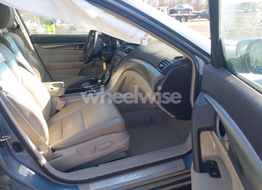 Photo 5 of 2010 Acura Tl 3.5 (VIN 19UUA8F20AA003919)