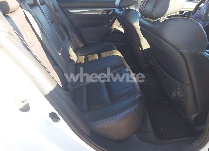 Photo 8 of 2010 Acura Tl 3.5 (VIN 19UUA8F22AA018356)
