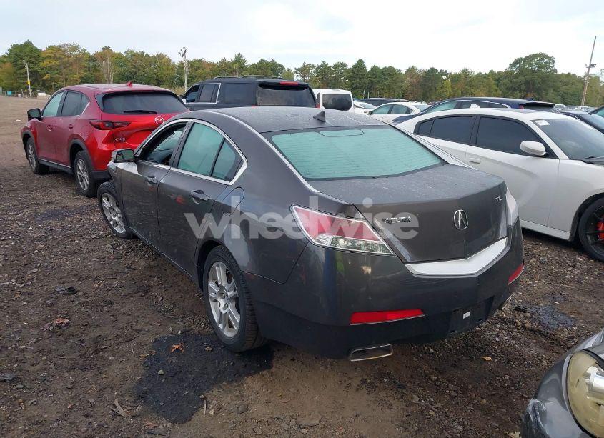 Photo 3 of 2010 Acura Tl 3.5 (VIN 19UUA8F22AA025985)