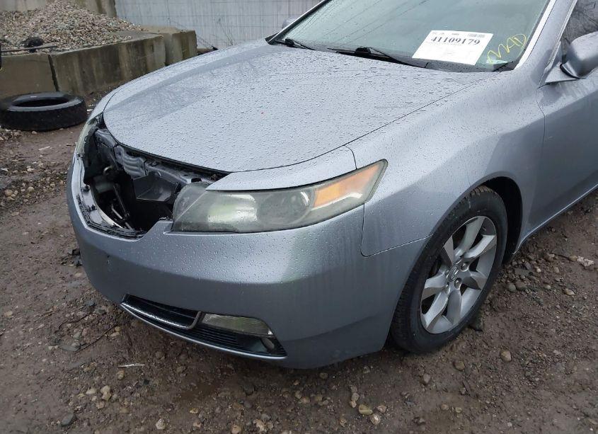 Photo 6 of 2012 Acura Tl 3.5 (VIN 19UUA8F22CA008221)