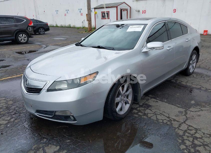 Photo 2 of 2013 Acura Tl 3.5 (VIN 19UUA8F22DA007202)