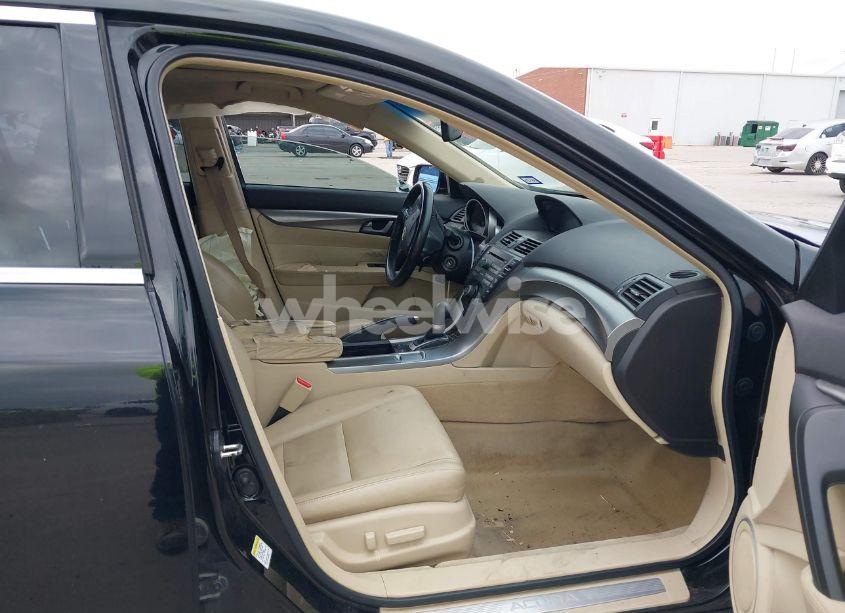 Photo 5 of 2010 Acura Tl 3.5 (VIN 19UUA8F23AA027289)