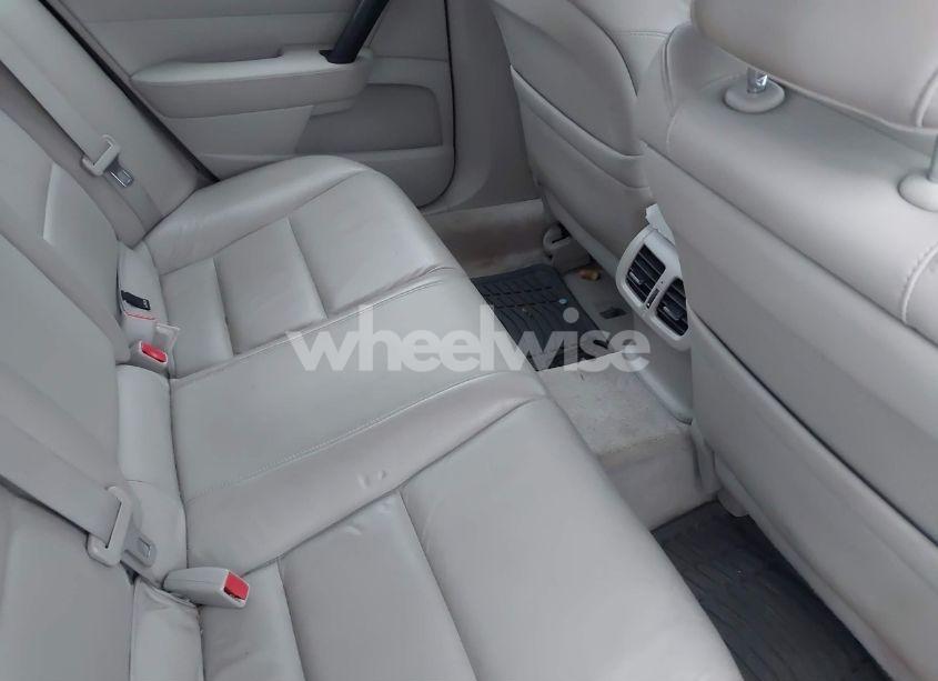 Photo 8 of 2010 Acura Tl 3.5 (VIN 19UUA8F26AA004752)