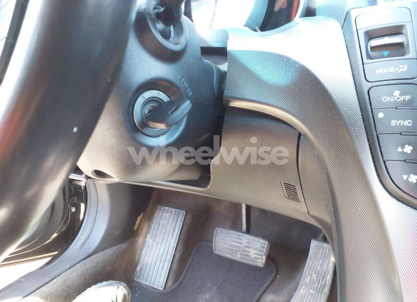 Photo 11 of 2012 Acura Tl 3.5 (VIN 19UUA8F26CA013647)