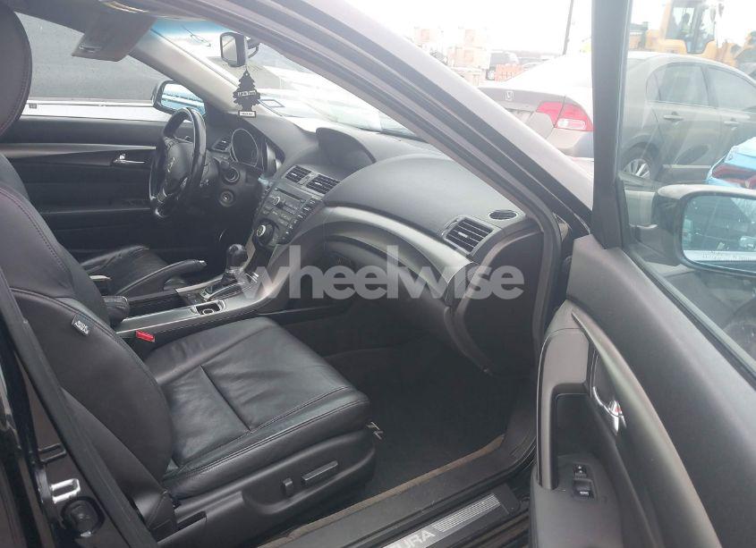 Photo 5 of 2012 Acura Tl 3.5 (VIN 19UUA8F26CA013647)