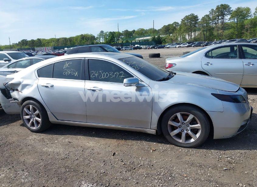 Photo 13 of 2012 Acura Tl 3.5 (VIN 19UUA8F26CA017844)