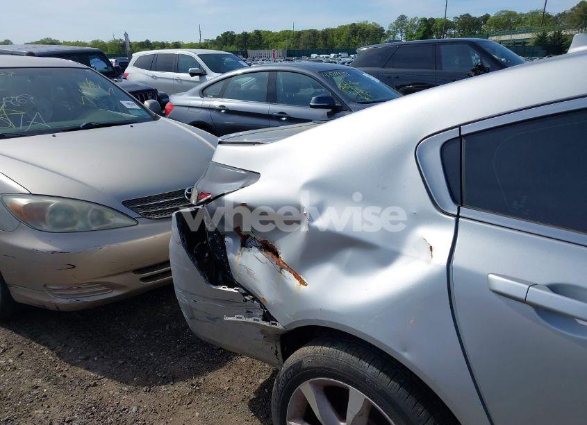 Photo 6 of 2012 Acura Tl 3.5 (VIN 19UUA8F26CA017844)