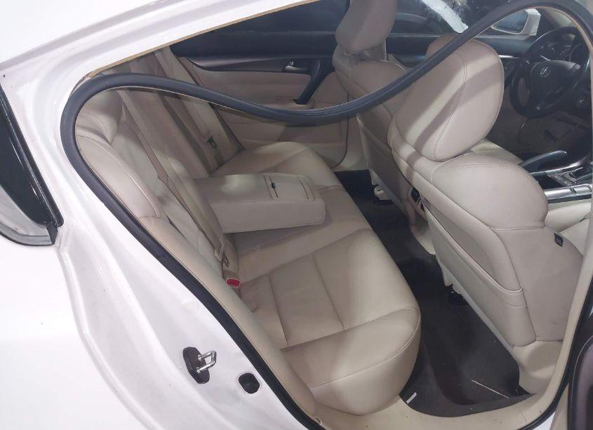 Photo 8 of 2013 Acura Tl 3.5 (VIN 19UUA8F27DA007924)