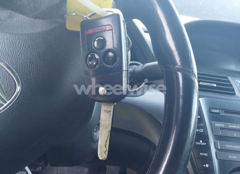 Photo 11 of 2012 Acura Tl 3.5 (VIN 19UUA8F28CA028795)