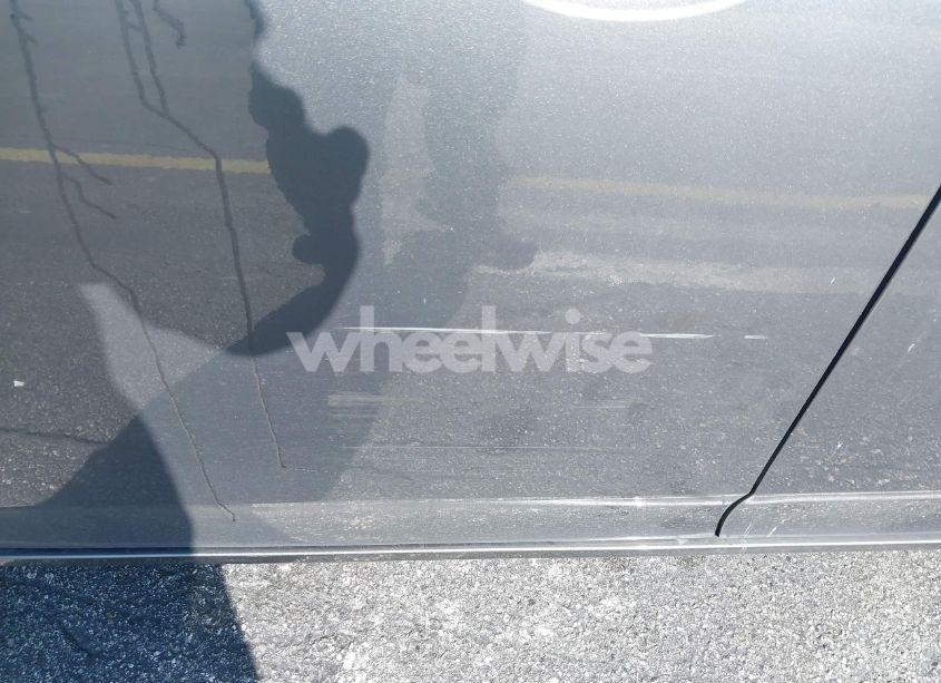 Photo 17 of 2010 Acura Tl 3.5 (VIN 19UUA8F29AA003000)