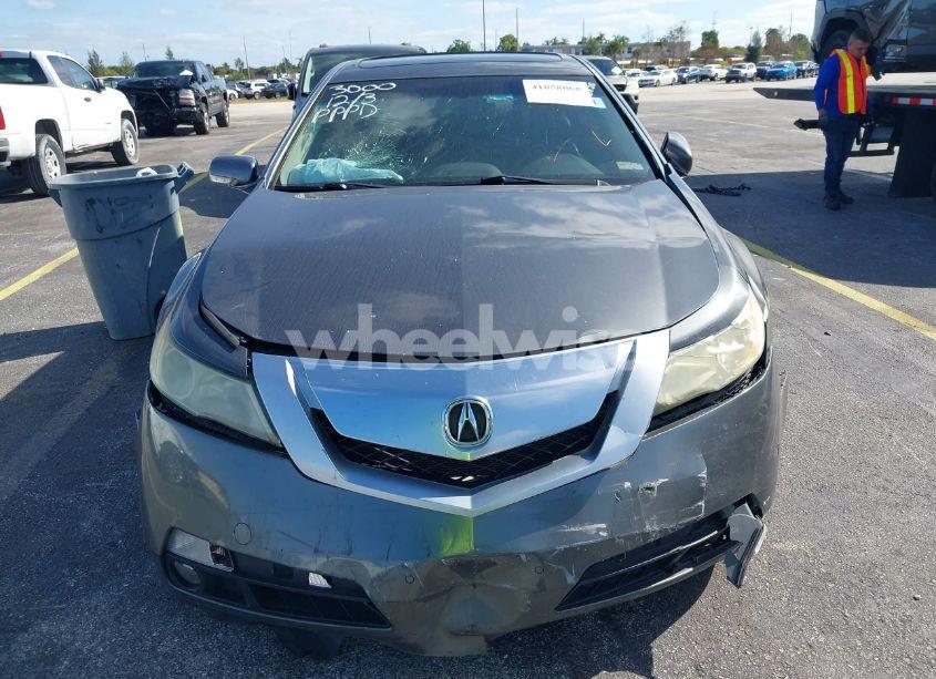 Photo 6 of 2010 Acura Tl 3.5 (VIN 19UUA8F29AA003000)