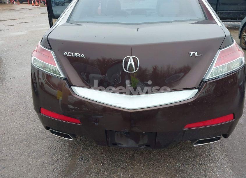 Photo 6 of 2010 Acura Tl 3.5 (VIN 19UUA8F29AA019925)