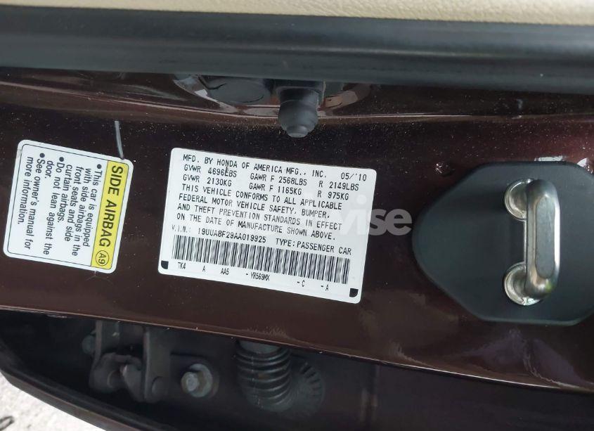 Photo 9 of 2010 Acura Tl 3.5 (VIN 19UUA8F29AA019925)