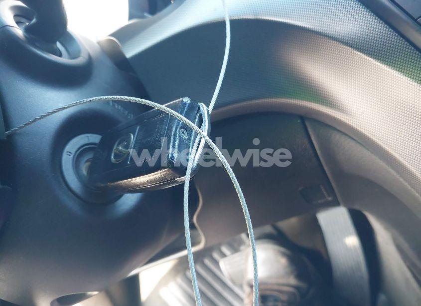 Photo 11 of 2012 Acura Tl 3.5 (VIN 19UUA8F2XCA012713)