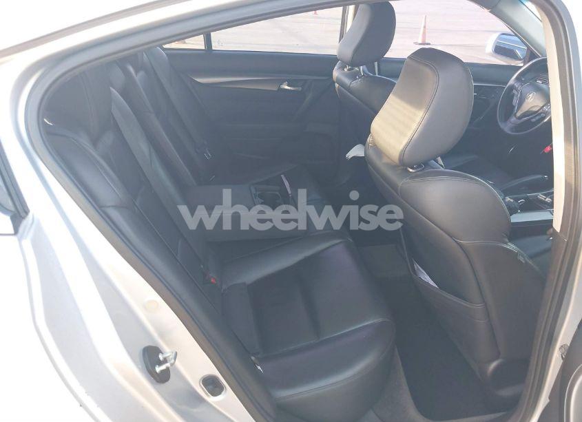 Photo 8 of 2012 Acura Tl 3.5 (VIN 19UUA8F2XCA012713)