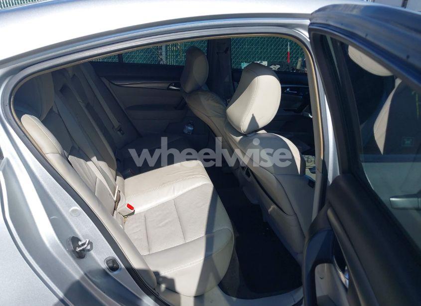 Photo 8 of 2012 Acura Tl 3.5 (VIN 19UUA8F51CA027370)