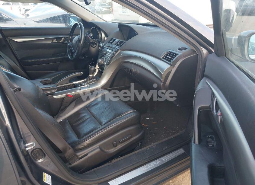Photo 5 of 2010 Acura Tl 3.5 (VIN 19UUA8F52AA024457)