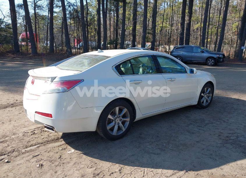 Photo 4 of 2010 Acura Tl 3.5 (VIN 19UUA8F52AA027150)
