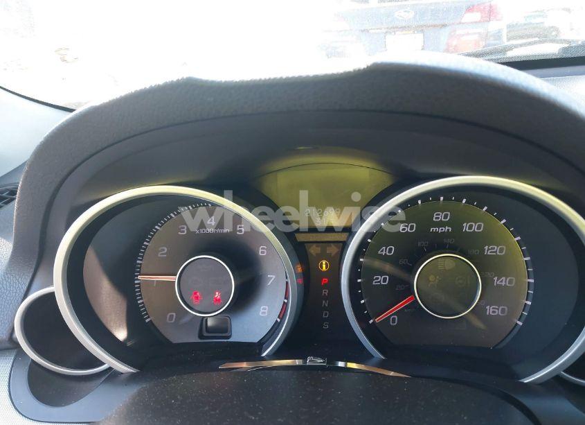 Photo 7 of 2010 Acura Tl 3.5 (VIN 19UUA8F53AA014584)