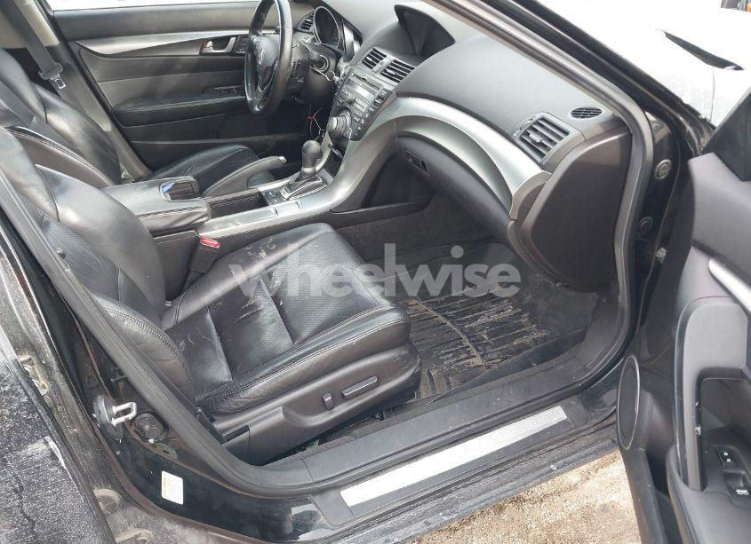 Photo 5 of 2010 Acura Tl 3.5 (VIN 19UUA8F54AA003965)