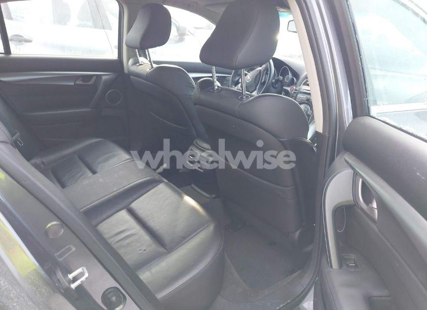 Photo 8 of 2010 Acura Tl 3.5 (VIN 19UUA8F54AA016716)