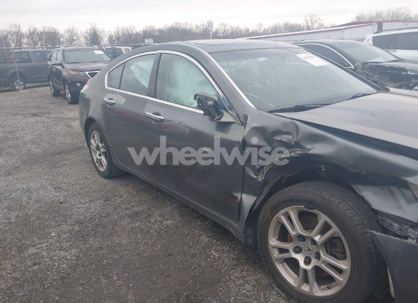 Photo 18 of 2010 Acura Tl 3.5 (VIN 19UUA8F54AA024430)