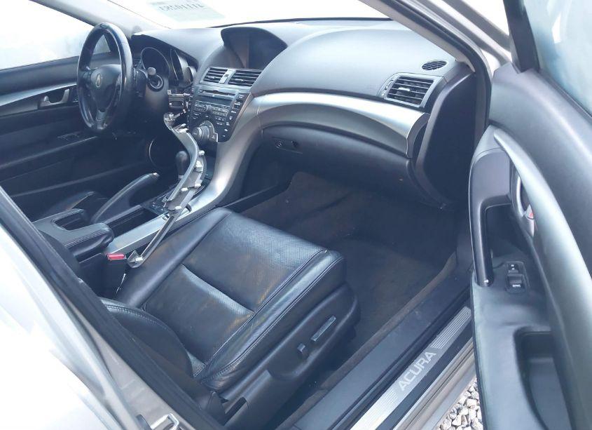 Photo 5 of 2010 Acura Tl 3.5 (VIN 19UUA8F56AA011730)