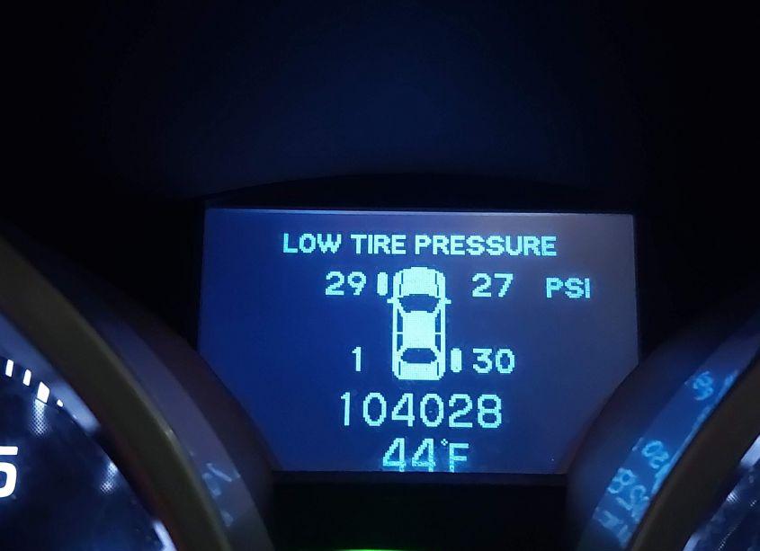 Photo 15 of 2010 Acura Tl 3.5 (VIN 19UUA8F56AA026311)