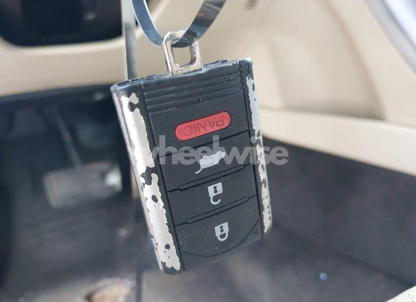 Photo 11 of 2012 Acura Tl 3.5 (VIN 19UUA8F56CA009169)