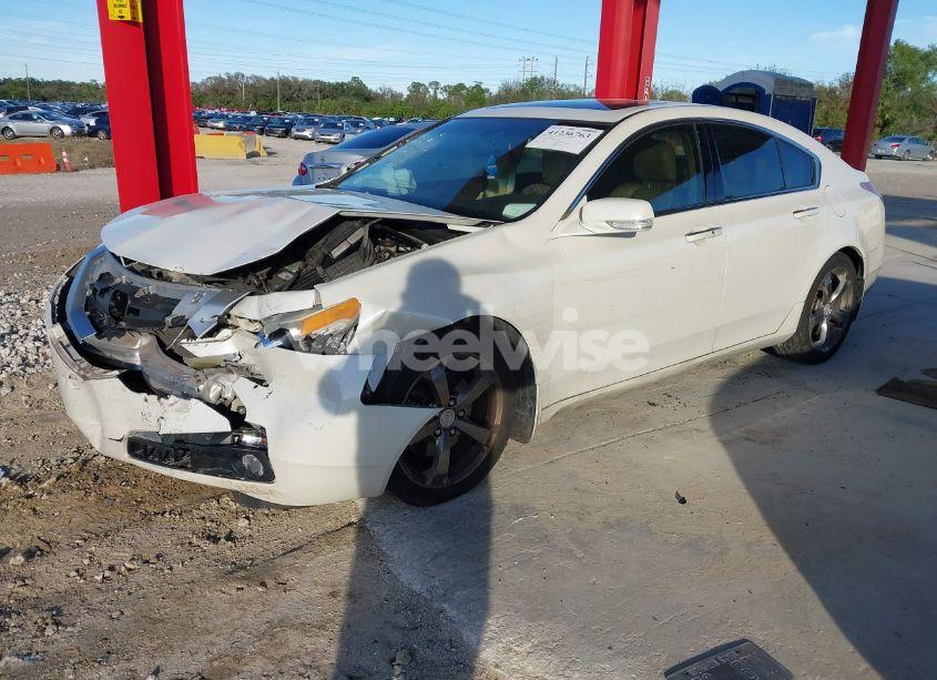 Photo 2 of 2010 Acura Tl 3.5 (VIN 19UUA8F57AA013695)