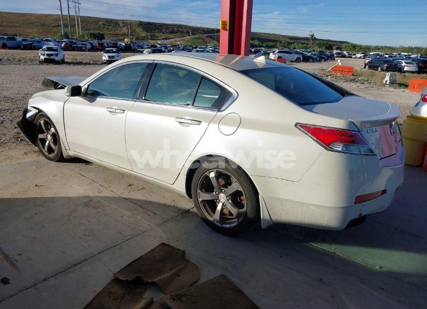 Photo 3 of 2010 Acura Tl 3.5 (VIN 19UUA8F57AA013695)