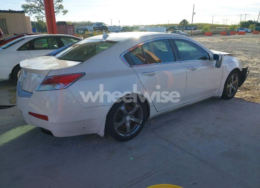 Photo 4 of 2010 Acura Tl 3.5 (VIN 19UUA8F57AA013695)