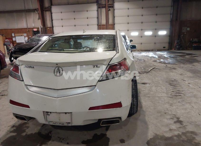 Photo 17 of 2010 Acura Tl 3.5 (VIN 19UUA8F57AA020758)