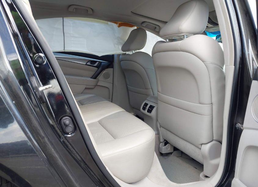Photo 8 of 2011 Acura Tl 3.5 (VIN 19UUA8F57BA003105)