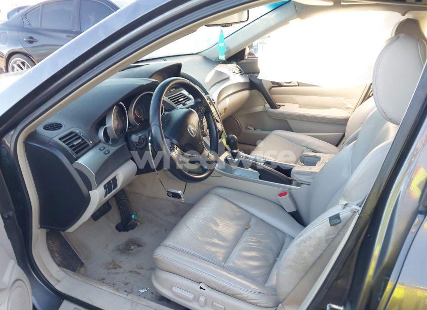 Photo 5 of 2010 Acura Tl 3.5 (VIN 19UUA8F58AA013429)