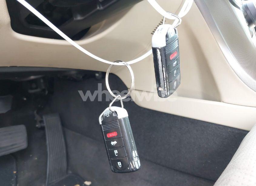 Photo 11 of 2012 Acura Tl 3.5 (VIN 19UUA8F58CA025079)